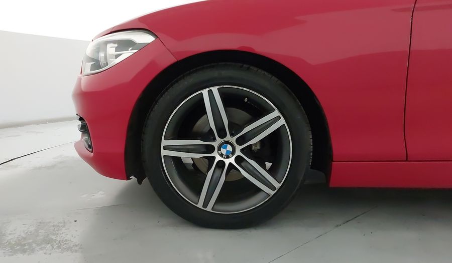 Bmw Serie 1 1.6 120IA SPORT LINE Hatchback 2016