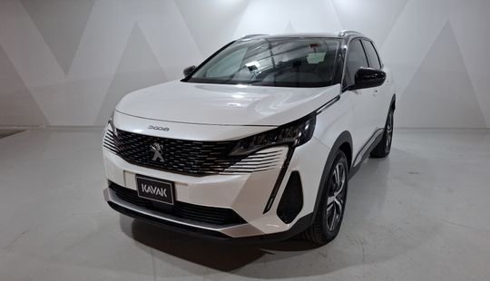 Peugeot • 3008