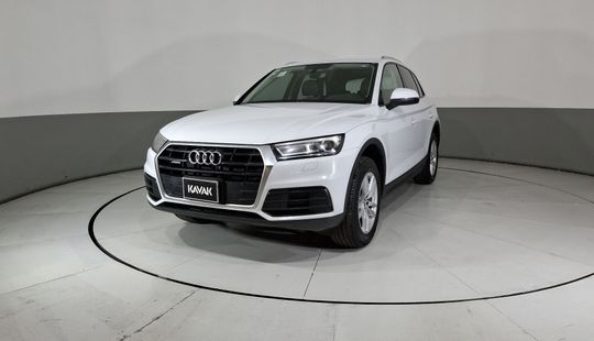 Audi • Q5