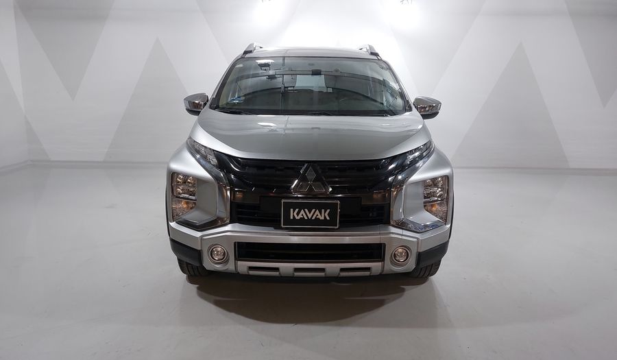 Mitsubishi Xpander 1.5 CROSS AUTO Minivan 2022