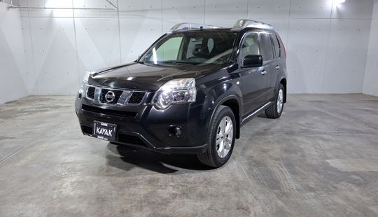 Nissan • X-Trail