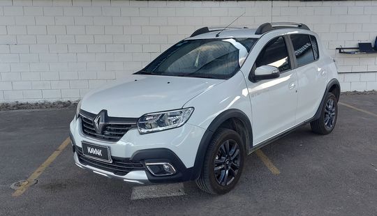 Renault • Sandero Stepway