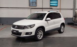 Volkswagen • Tiguan