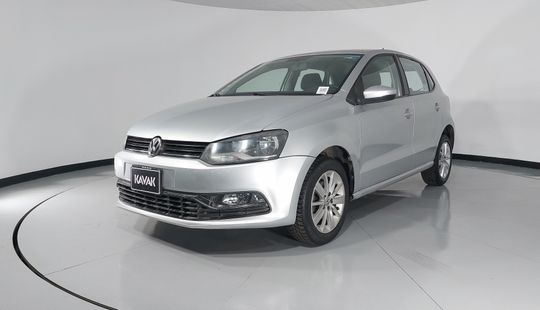 Volkswagen • Polo