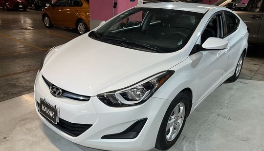 Hyundai • Elantra