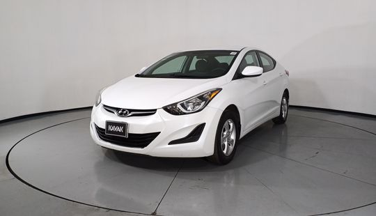 Hyundai • Elantra