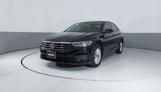 Volkswagen • Jetta