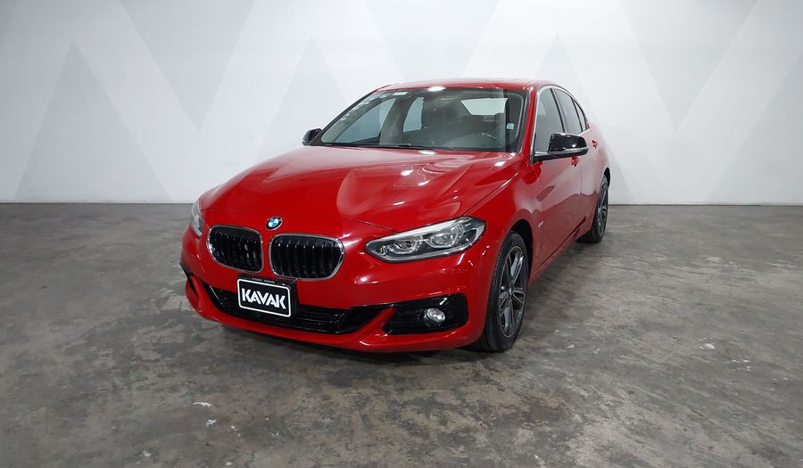 Bmw Serie 1 2.0 120IA SPORT LINE AUTO Sedan 2019