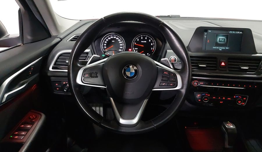 Bmw Serie 1 2.0 120IA SPORT LINE AUTO Sedan 2019