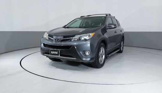 Toyota • RAV4