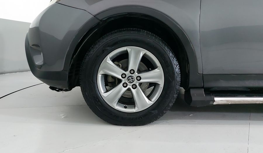 Toyota Rav4 2.5 XLE AWD AT Suv 2015