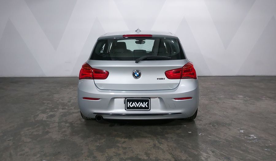 Bmw Serie 1 1.5 118IA SPORT LINE AUTO Hatchback 2018