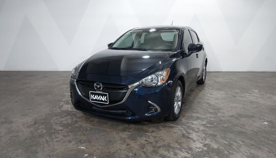 Mazda • Mazda 2