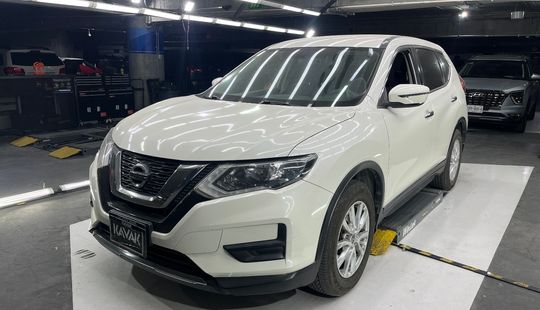 Nissan • X-Trail