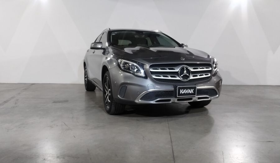 Mercedes Benz Clase Gla 1.6 GLA 200 SPORT DCT Suv 2020