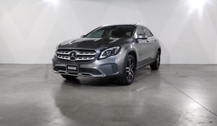 Mercedes Benz Clase Gla 1.6 GLA 200 SPORT DCT Suv 2020