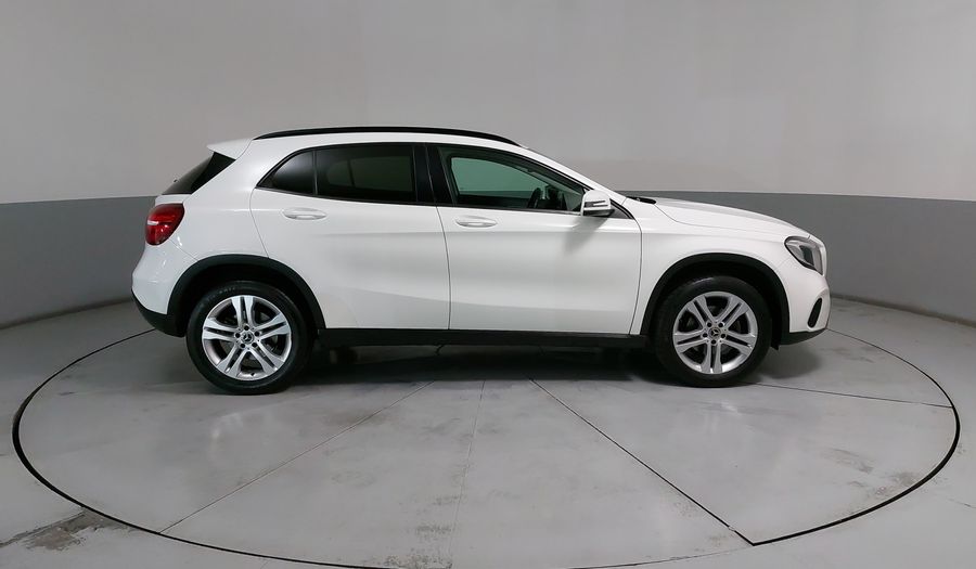 Mercedes Benz Clase Gla 1.6 GLA 200 DCT Suv 2018