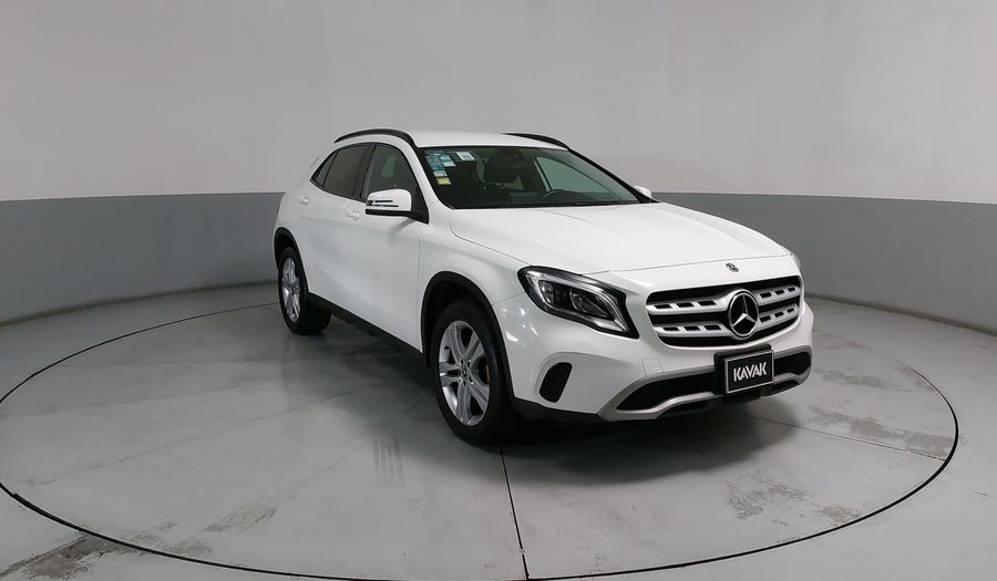 Mercedes Benz Clase Gla 1.6 GLA 200 DCT Suv 2018