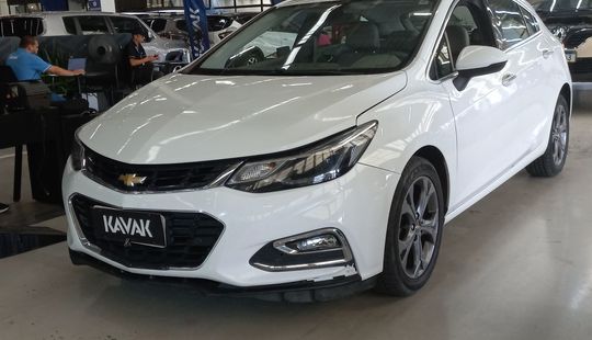 Chevrolet • Cruze