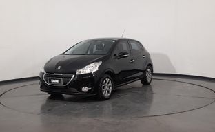 Peugeot • 208