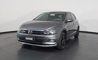 Volkswagen • Polo