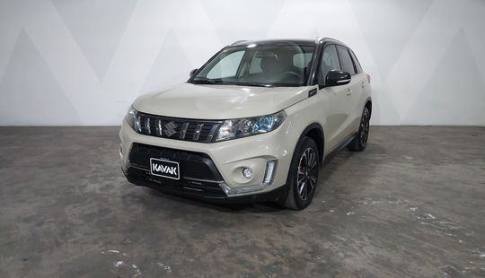 Suzuki • Vitara