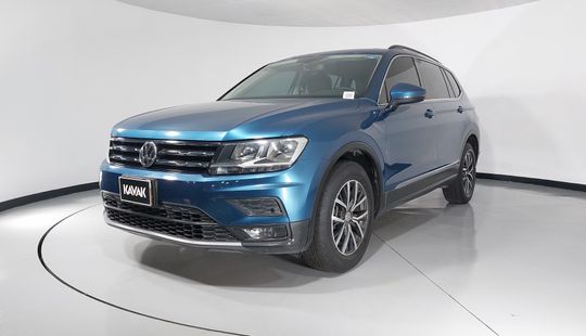 Volkswagen • Tiguan