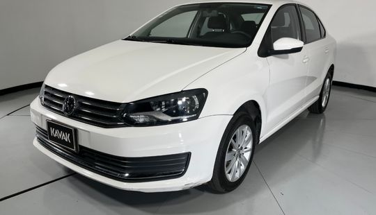 Volkswagen • Vento