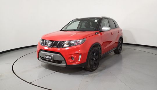 Suzuki • Vitara