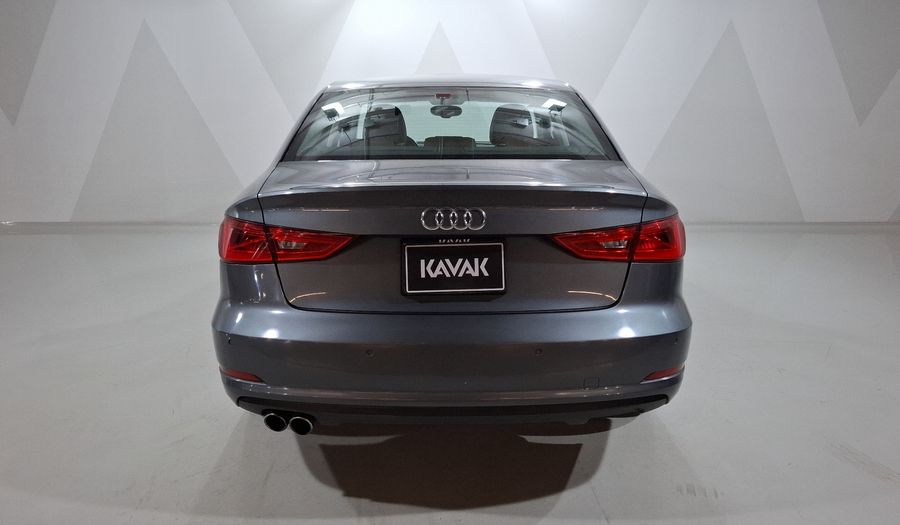 Audi A3 1.4 TFSI ATTRACTION S TRONIC Sedan 2015