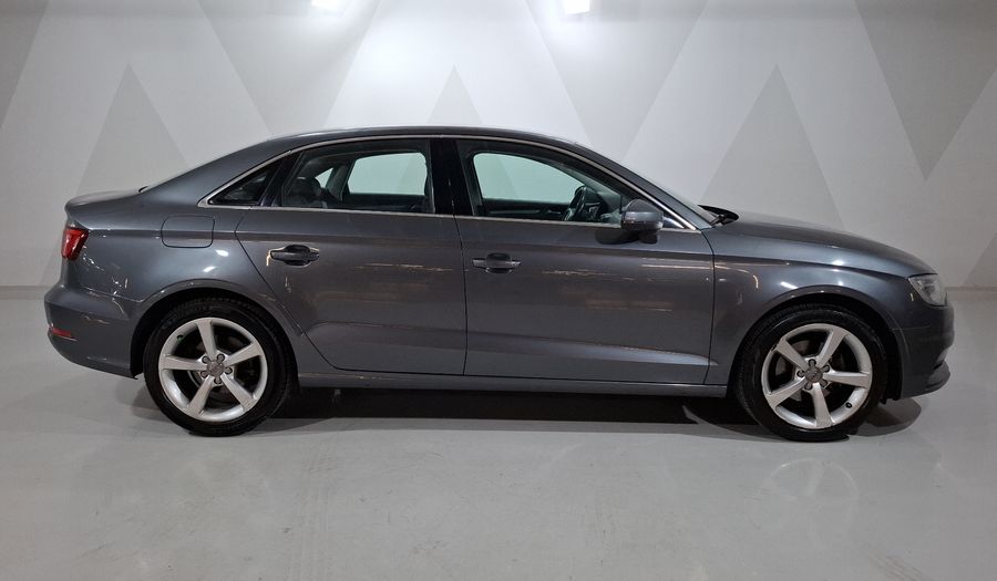 Audi A3 1.4 TFSI ATTRACTION S TRONIC Sedan 2015