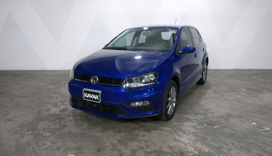 Volkswagen • Polo