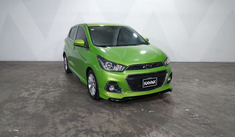 Chevrolet Spark 1.4 LTZ C MT Hatchback 2016