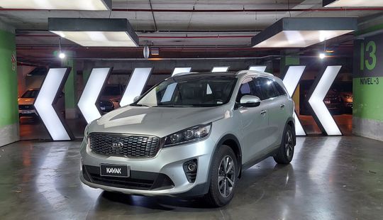 Kia • Sorento