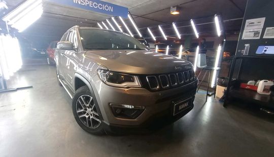 Jeep • Compass