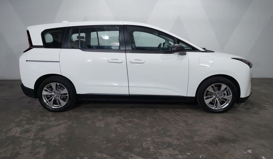 Sev E-nat BEV 55KWH AUTO Minivan 2023