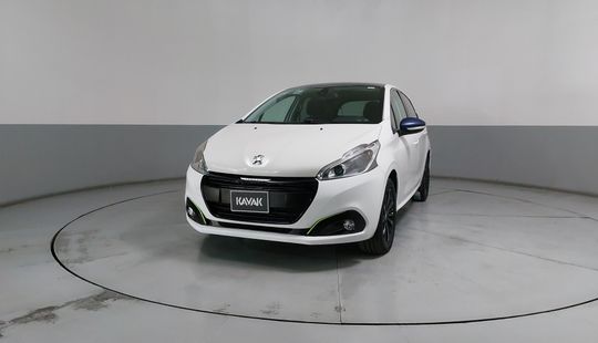 Peugeot • 208