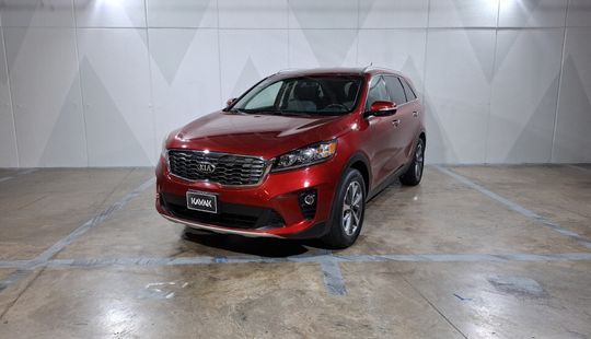 Kia • Sorento