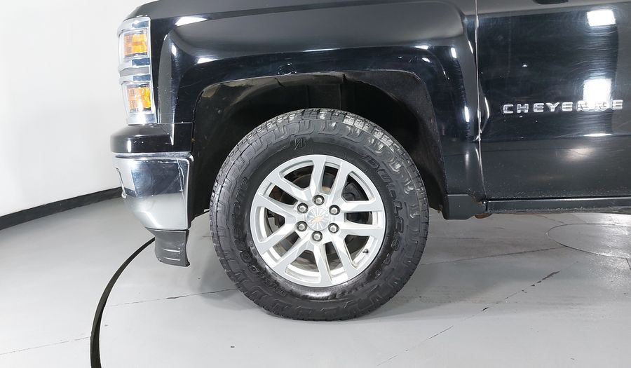 Chevrolet Cheyenne 5.3 2500 CHEYENNE CAB REG P AT 4WD Pickup 2014