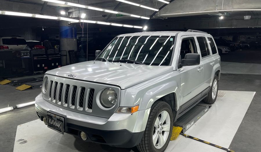 Jeep Patriot 2.4 LATITUDE FWD ATX Suv 2014