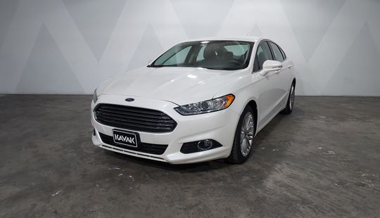 Ford • Fusion