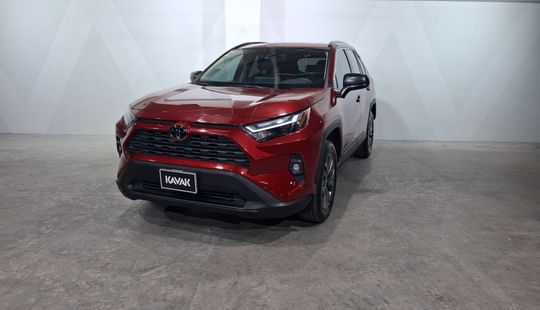 Toyota • RAV4