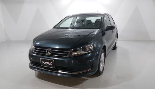 Volkswagen • Vento