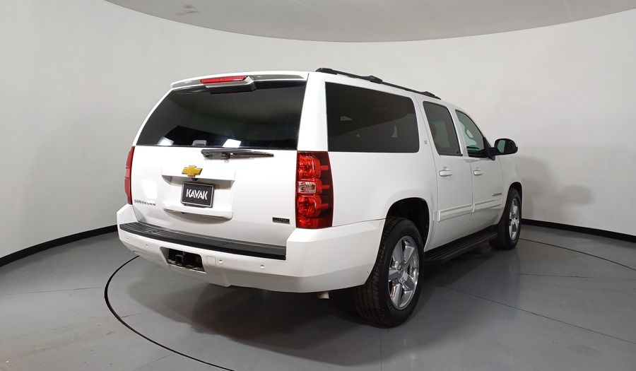 Chevrolet Suburban 5.3 B PIEL DVD Suv 2012