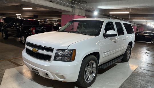 Chevrolet • Suburban