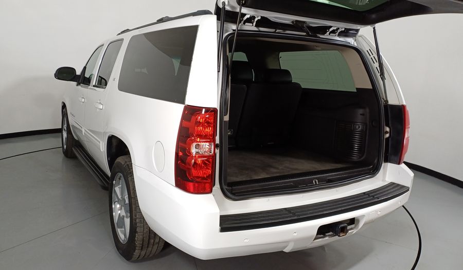 Chevrolet Suburban 5.3 B PIEL DVD Suv 2012