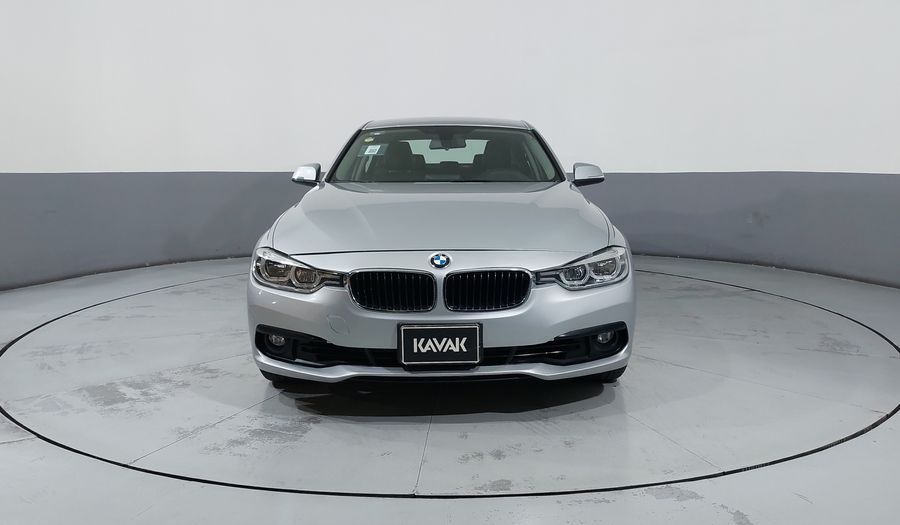 Bmw Serie 3 2.0 320IA Sedan 2016