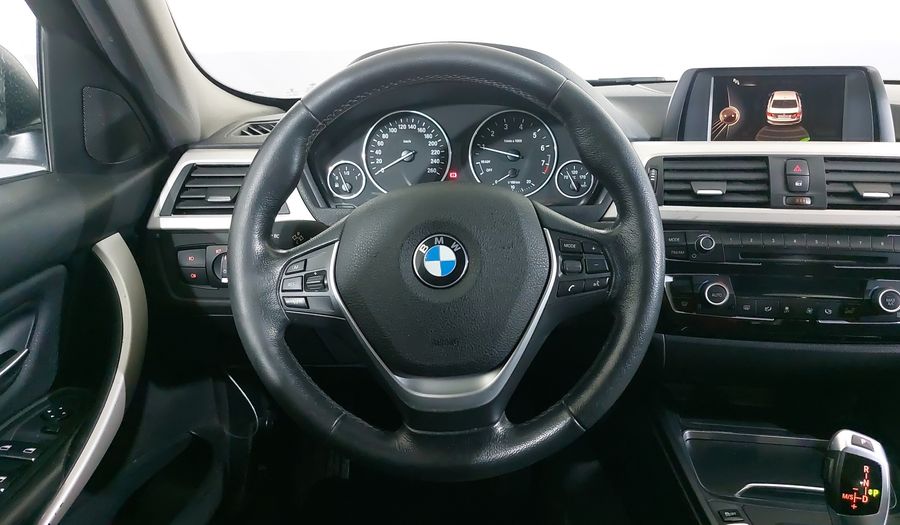 Bmw Serie 3 2.0 320IA Sedan 2016