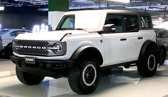 Ford • Bronco