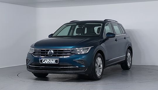 Volkswagen • Tiguan